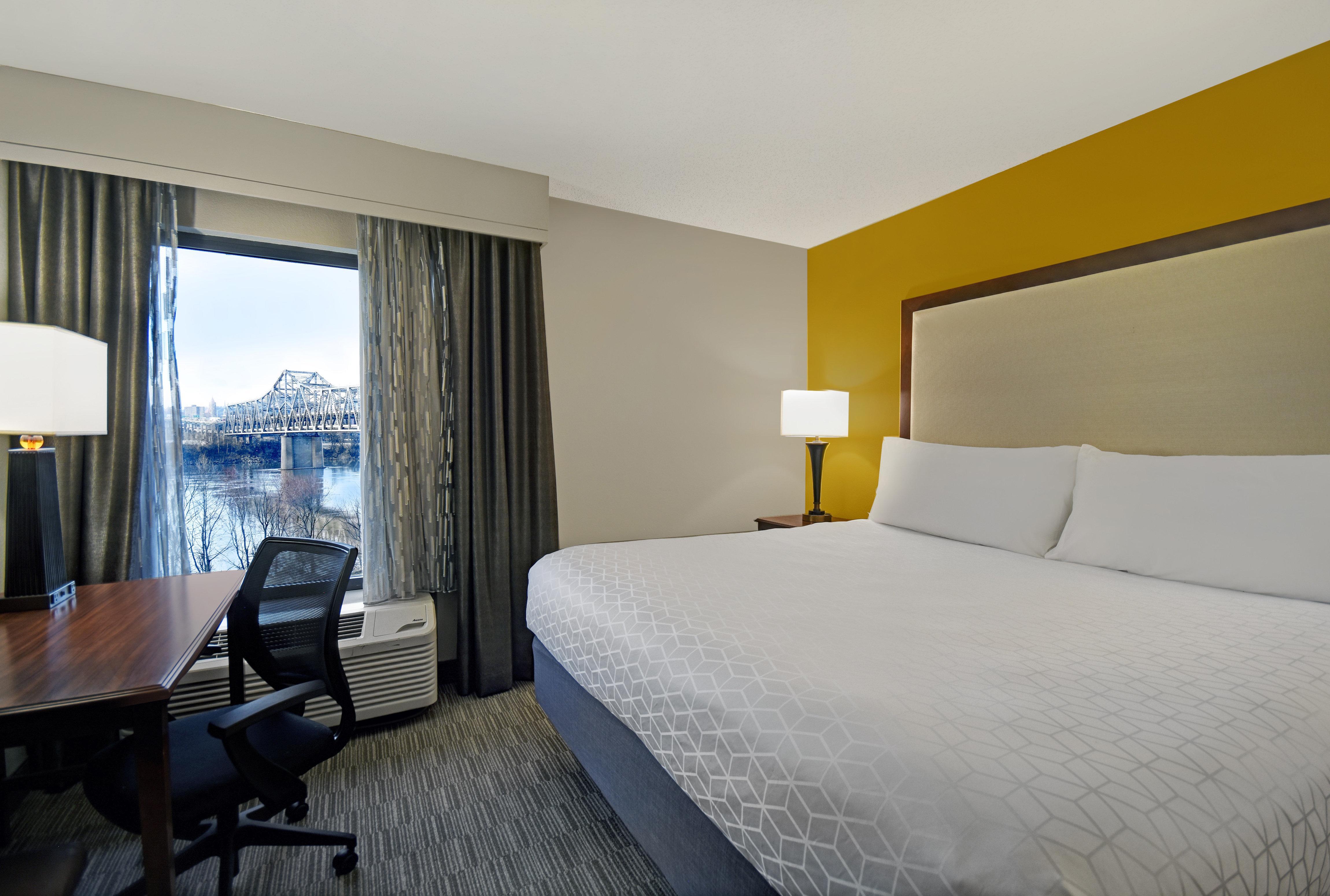 Holiday Inn Express & Suites Cincinnati Riverfront, An Ihg Hotel Ковінгтон Екстер'єр фото