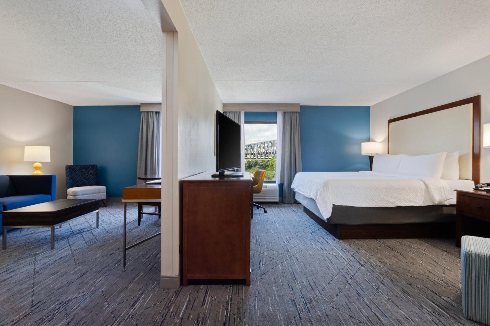 Holiday Inn Express & Suites Cincinnati Riverfront By Ihg Ковінгтон Екстер'єр фото