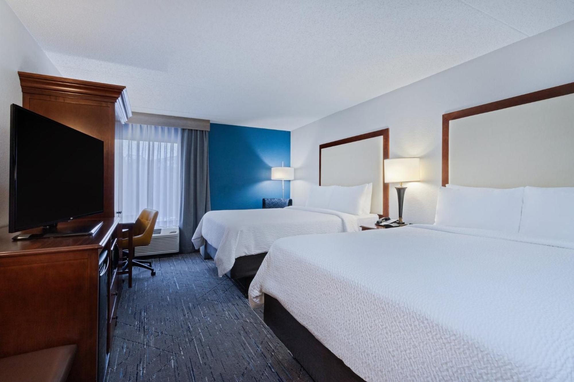 Holiday Inn Express & Suites Cincinnati Riverfront By Ihg Ковінгтон Екстер'єр фото