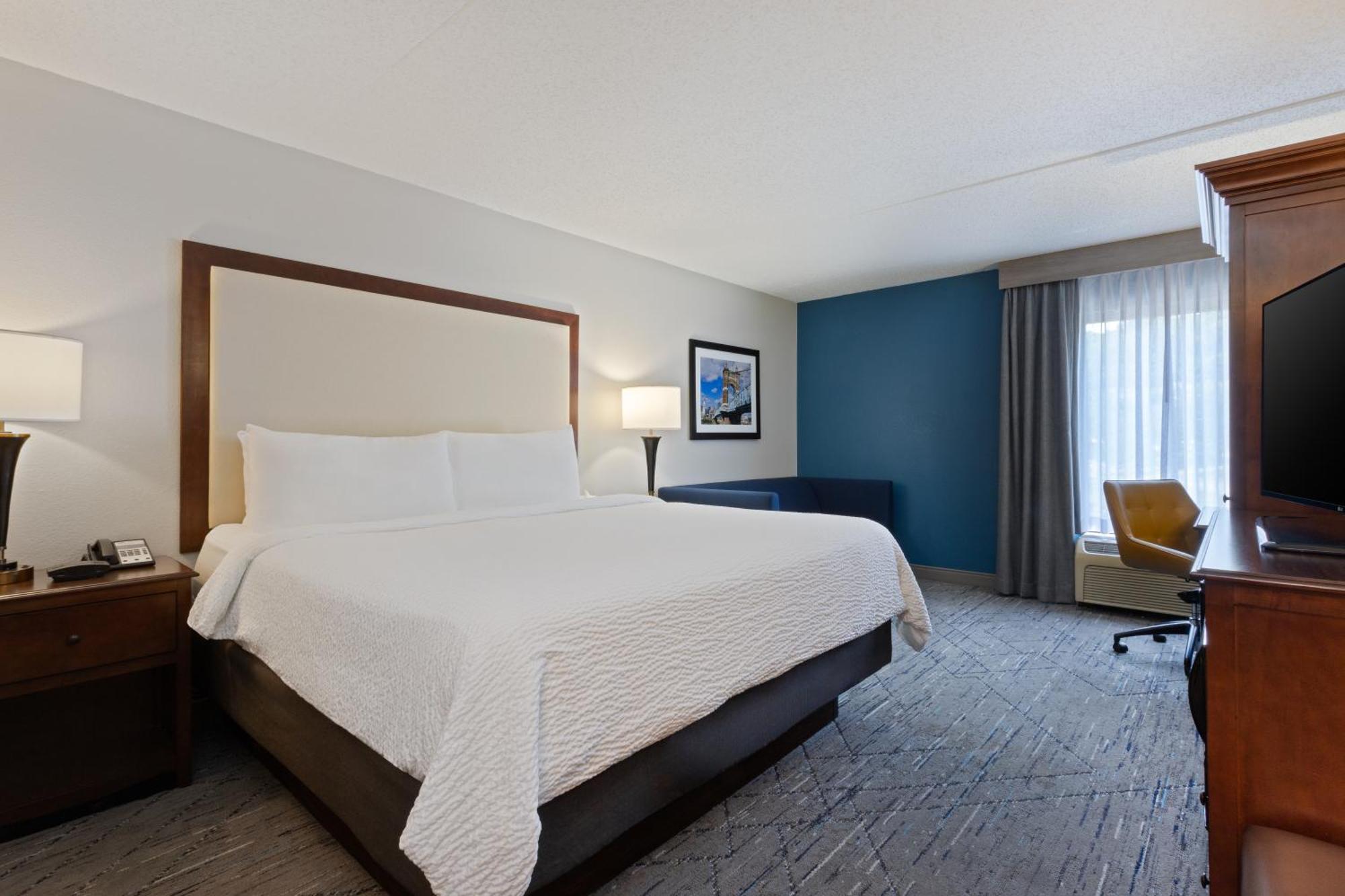 Holiday Inn Express & Suites Cincinnati Riverfront By Ihg Ковінгтон Екстер'єр фото
